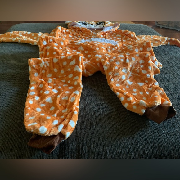 Cute Deer Onesie Costume - Picture 7 of 8